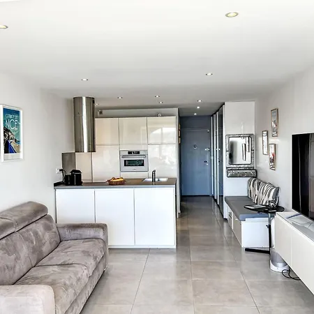 Les Cascadelles-14 By Interhome קוגולין